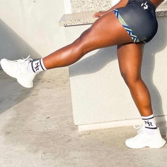 𝙉𝙀𝙒 𝙄𝙉🖤Cool Muse Platform Sneaker -  WHITE - Picture 5 of 8